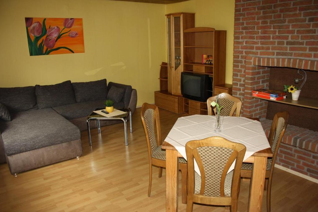 Ferienwohnungen Manfred Peters Baven Hermannsburg Habitación foto