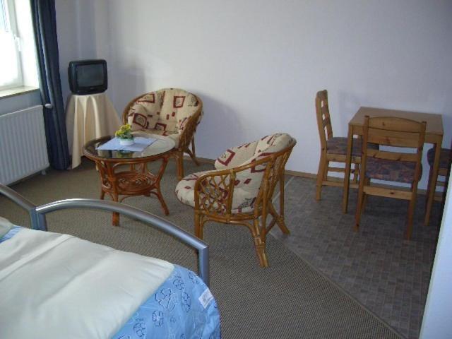 Ferienwohnungen Manfred Peters Baven Hermannsburg Habitación foto
